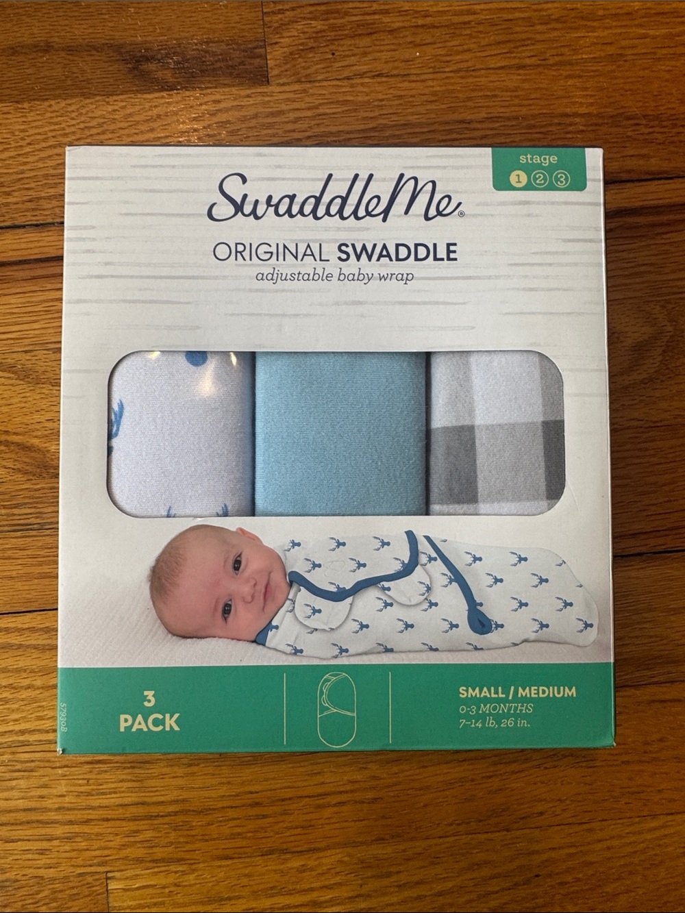 SwaddleMe 3-Pack Baby Swaddle Set in White, Light Blue, Gray